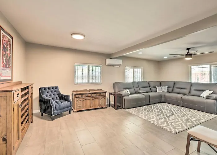 Getaway W/ Private Pool & Gas Grill! Tucson