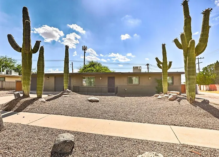 Getaway W/ Private Pool & Gas Grill! Holiday home