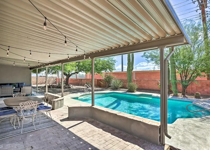 Getaway W/ Private Pool & Gas Grill! Holiday home