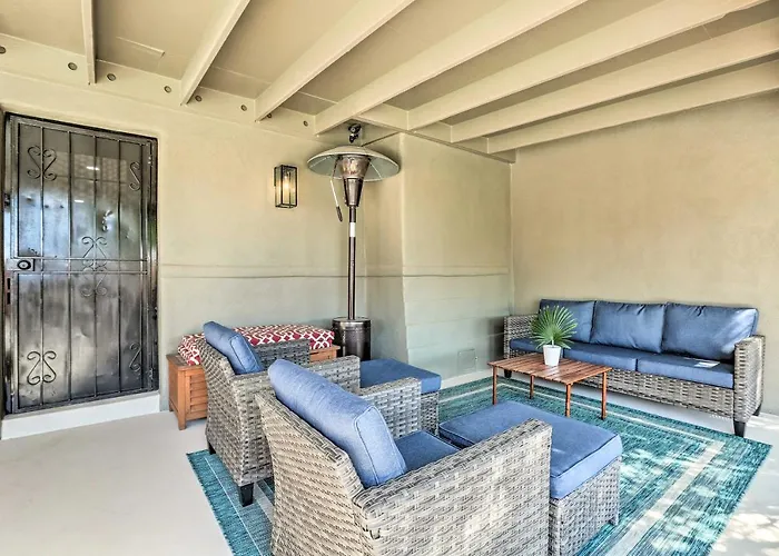 Getaway W/ Private Pool & Gas Grill! Holiday home