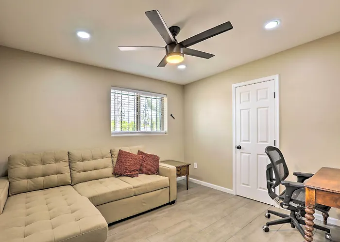 Casa vacanze Getaway W/ Private Pool & Gas Grill! *